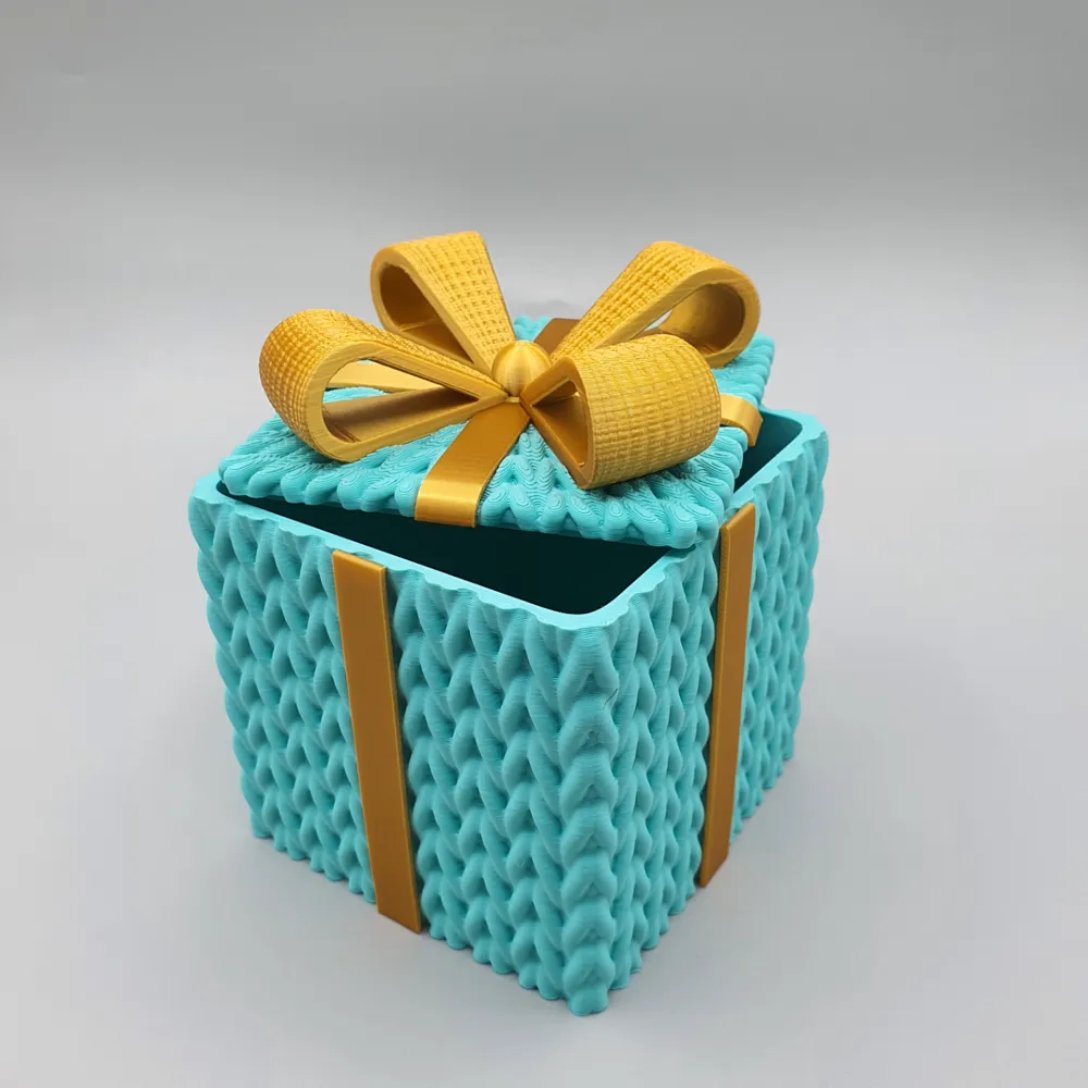 Gift Box Knitted